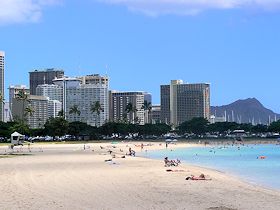 �A�����A�i�r�[�`