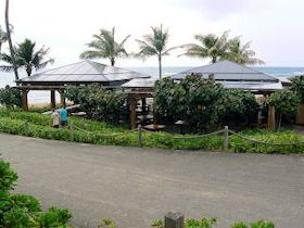 �^�[�g���x�C�Ń����`