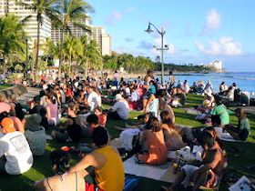 �N�q�I�E�r�[�`�E�t���V���[�@���C�L�L