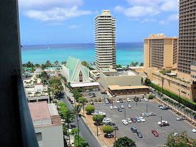 ���C�L�L�E�o�j�����@���i�C����̌i�F