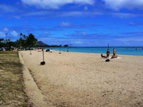 �A�����A�i�r�[�`