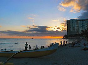 ���C�L�L�r�[�`�̃T���Z�b�g