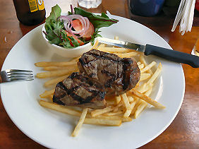 �uIRON�@BAR�v�̃f�C���[�X�e�[�L