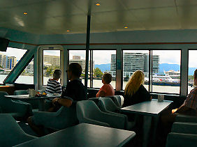 �N���[�Y�D�̏�q�B