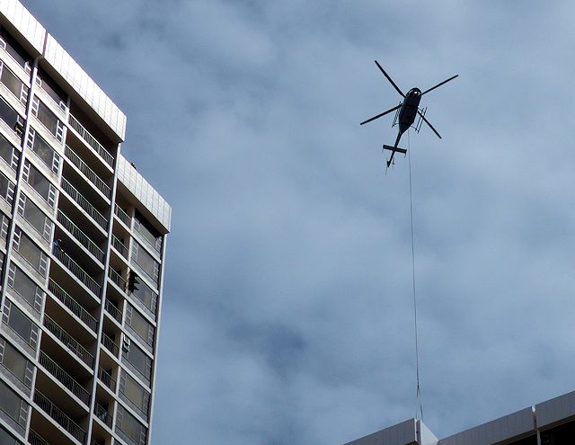 �o�j��������t�߂Ńw���R�v�^�[����ƒ�