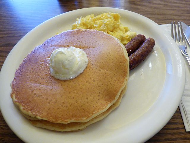 �I���W�i���p���P�[�L�n�E�X�̃V�j�A�v���[�g