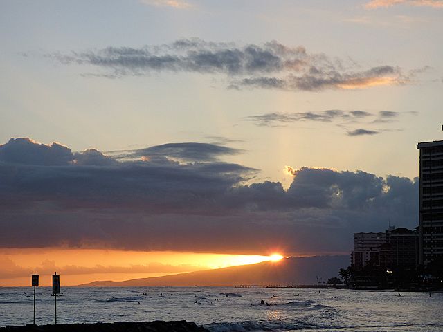 �N�q�I�r�[�`�̃T���Z�b�g