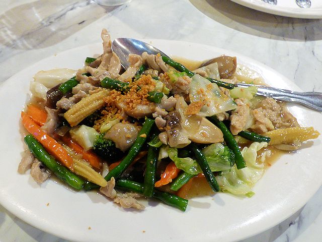 �T�C�A���K�[�f���̃`�L���Ɩ�؂̃I�C�X�^�[�\�[�X�u��